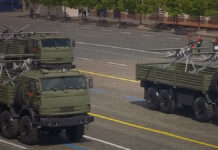 Владимир Путин продемонстрировал новейшие дроны и танки Т-90М Прорыв на Красной площади vladimir putin prodemonstriroval novejshie drony i tanki t90m proryv na krasnoj ploshhadi-news-blog-ru-174678754400-0