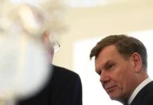 Восточные вызовы для Германии в диалоге Йоханна Вадефуля и Ван И vostochnye vyzovy dlya germanii v dialoge johanna vadefulya i van i-news-blog-ru-174765567800-0