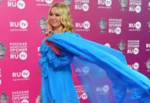 Яна Рудковская и Евгений Плющенко продемонстрировали яркие образы yana rudkovskaya i evgenij plyushhenko prodemonstrirovali yarkie obrazy-news-blog-ru-174731207400-0