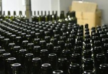 Юрий Васильченко описал успехи Федеральной службы в борьбе с нелегальным алкоголем в 2024 году yurij vasilchenko opisal uspehi federalnoj sluzhby v borbe s nelegalnym alkogolem v 2024 godu-news-blog-ru-174732008500-0