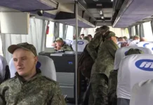 Захар Прилепин и Минобороны обсуждают судьбоносное возвращение пленных zahar prilepin i minoborony obsuzhdayut sudbonosnoe vozvrashhenie plennyh-news-blog-ru-174803023800-0