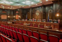 Александр Верховский и МХГ в Конституционном суде защищают права НКО aleksandr verhovskij i mhg v konstituczionnom sude zashhishhayut prava nko-news-blog-ru-174946646100-0