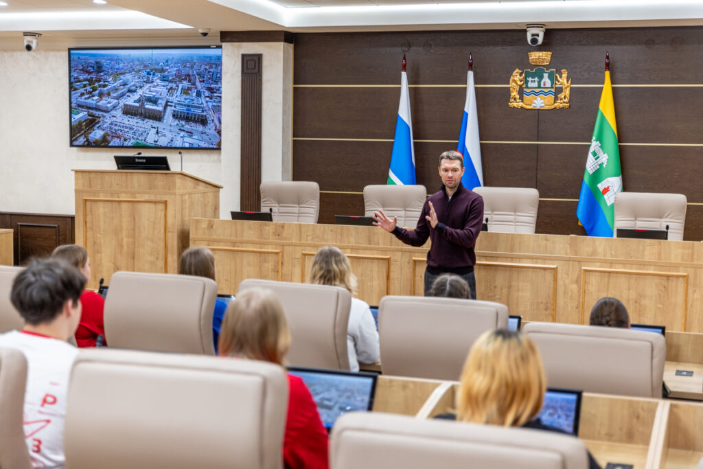 Алексей Вихарев и ключевые социальные инициативы