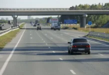 Денис Паслер и Владимир Путин представили более 110 умных детекторов для ЕКАД и дорог Свердловска denis pasler i vladimir putin predstavili bolee 110 umnyh detektorov dlya ekad i dorog sverdlovska-news-blog-ru-0