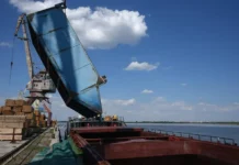 Nasim Bahr Kish и Астраханский порт открывают новый этап сотрудничества России и Ирана i astrahanskij port otkryvayut novyj etap sotrudnichestva rossii i irana-news-blog-ru-0