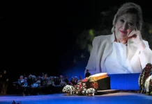 Коллеги Театра Моссовета прощаются с легендарной Валентиной Талызиной kollegi teatra mossoveta proshhayutsya s legendarnoj valentinoj talyzinoj-news-blog-ru-0