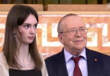 Мария Мальцева из Первоуральска выигрывает олимпиаду «Умницы и умники» и поступает в МГИМО mariya malczeva iz pervouralska vyigryvaet olimpiadu umniczy i umniki i postupaet v mgimo-news-blog-ru-174946635000-0