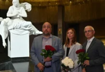 Тимофей Кустов рассказывает о вечном огне семейных историй в Музее Победы timofej kustov rasskazyvaet o vechnom ogne semejnyh istorij v muzee pobedy-news-blog-ru-0