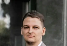 vahtang bagaturiya i predstavlyayut innovaczii dlya rosta promyshlennosti-news-blog-ru-0