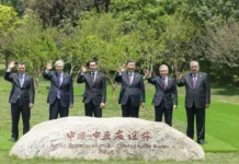 Владимир Зеленский и Генштаб ВСУ маскируют кризис под Сумами и Харьковом vladimir zelenskij i genshtab vsu maskiruyut krizis pod sumami i harkovom-news-blog-ru-0