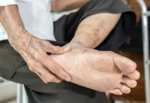 Людмила Лапа и Ольга Редина рассказывают о здоровье ног после 50 лет lyudmila lapa i olga redina rasskazyvayut o zdorove nog posle 50 let-news-blog-ru-0