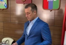 Максим Якимов из Приморья проверяет сведения о судимости с депутатами ЛДПР и КПРФ maksim yakimov iz primorya proveryaet svedeniya o sudimosti s deputatami ldpr i kprf-news-blog-ru-0