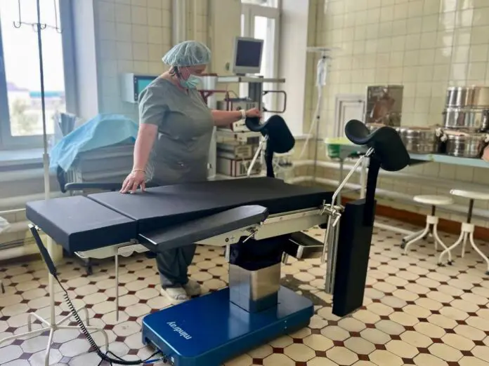 Демидовская городская больница и Минздрав обновляют операционные для Свердловской области-0