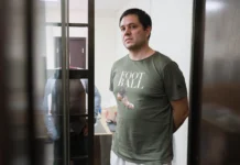 Мосгорсуд не удовлетворил просьбу главреда Baza о смягчении меры mosgorsud ne udovletvoril prosbu glavreda o smyagchenii mery-news-blog-ru-0