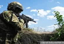 Россия добивается решительного прорыва, освобождая Клебан-Бык и Среднее в ДНР rossiya dobivaetsya reshitelnogo proryva osvobozhdaya klebanbyk i srednee v dnr-news-blog-ru-0