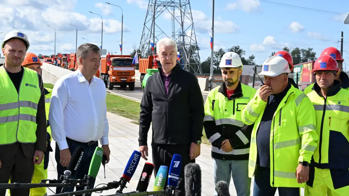 Сергей Собянин открыл транспортную развязку у станции метро «Корниловская»