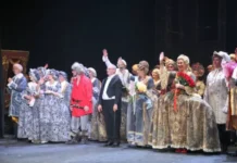 Свердловский театр musical комедии начинает гастрольный тур по городам sverdlovskij teatr komedii nachinaet gastrolnyj tur po gorodam-news-blog-ru-0