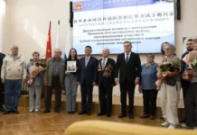 Владимир Лямин и герои Урала отмечают связь поколений в российско-китайской дружбе vladimir lyamin i geroi urala otmechayut svyaz pokolenij v rossijskokitajskoj druzhbe-news-blog-ru-0