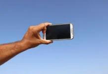 aleksandr haminskij i evgeniya gankina delyatsya sovetami po foto na rabochem meste-news-blog-ru-0