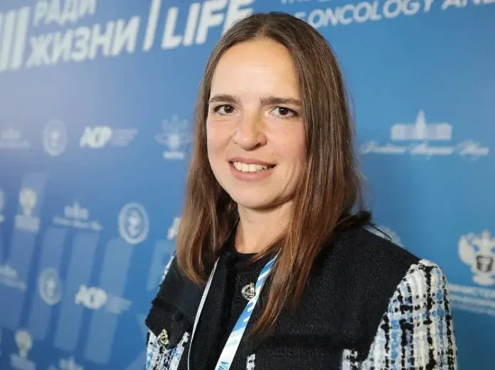 inna ivanova iz igmu na mezhdunarodnom forume o budushhem onkologii i kadrov-news-blog-ru-0