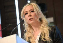 Мизулина возмущена действиями Егора Крида, завлекавшего детей в казино mizulina vozmushhena dejstviyami egora krida zavlekavshego detej v kazino-news-blog-ru-0