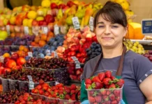 На ВДНХ в Москве гости смогут попробовать тонны фермерских угощений na vdnh v moskve gosti smogut poprobovat tonny fermerskih ugoshhenij-news-blog-ru-0