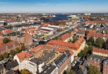 Полиция Копенгагена призывает осознанно сообщать о дронах в небе возле аэропортов policziya kopengagena prizyvaet osoznanno soobshhat o dronah v nebe vozle aeroportov-news-blog-ru-0