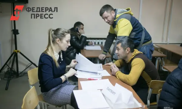 Приморский край представляет отчёт правительства и МВД о легализации мигрантов-0