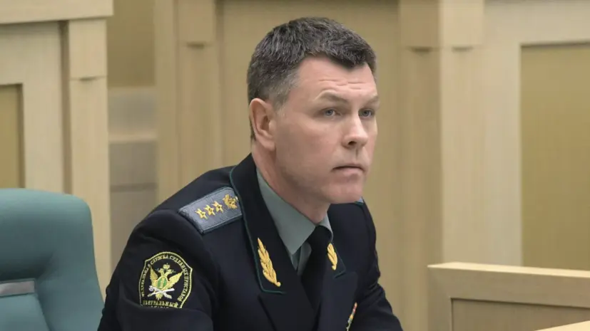 Глава ФССП Аристов назвал эффективные меры взысканий долгов по алиментам