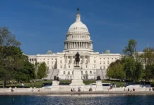 Дональд Трамп и Бенджамин Хаффман меняют правила в Microsoft и CISA donald tramp i bendzhamin haffman menyayut pravila v i -news-blog-ru-0