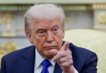 Дональд Трамп и Джони Эрнст уверены в способностях США преодолеть шатдаун donald tramp i dzhoni ernst uvereny v sposobnostyah ssha preodolet shatdaun-news-blog-ru-0