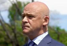 Геннадий Труханов и его российский паспорт: правда или провокация gennadij truhanov i ego rossijskij pasport pravda ili provokacziya-news-blog-ru-0