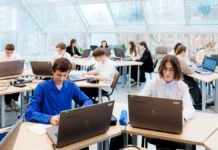 МЭШ обновляет поддержку для родителей и школьников на school.mos.ru mesh obnovlyaet podderzhku dlya roditelej i shkolnikov na -news-blog-ru-0