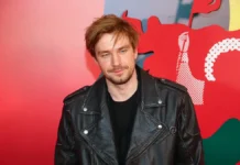 Александр Петров ведет «Расследование После Фишера» в Wink с Тереховым! aleksandr petrov vedet rassledovanie posle fishera v s terehovym-news-blog-ru-0