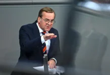 Борис Писториус выступает против капитуляции Украины в контексте конфликта США и ЕС boris pistorius vystupaet protiv kapitulyaczii ukrainy v kontekste konflikta ssha i es-news-blog-ru-0