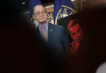 Брэд Шерман объяснил появление откровенного контента в X решением Маска bred sherman obyasnil poyavlenie otkrovennogo kontenta v resheniem maska-news-blog-ru-0