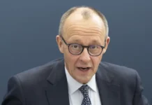 Фридрих Мерц призывает Владимира Зеленского удержать молодежь Украины в стране fridrih mercz prizyvaet vladimira zelenskogo uderzhat molodezh ukrainy v strane-news-blog-ru-0