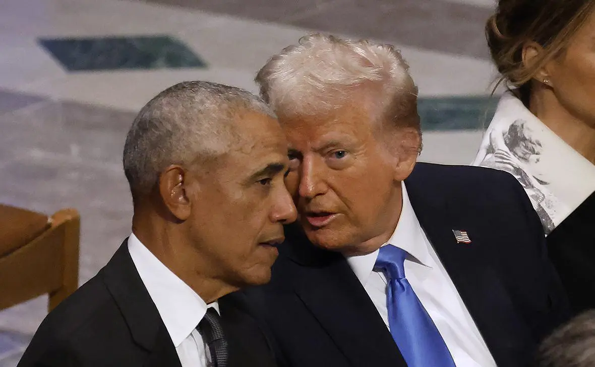 Барак Обама и Дональд Трамп (Chip Somodevilla / Getty Images)