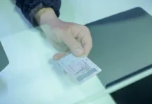 Павел Федяев рекомендует водителям обновить права для комфортных поездок pavel fedyaev rekomenduet voditelyam obnovit prava dlya komfortnyh poezdok-news-blog-ru-0