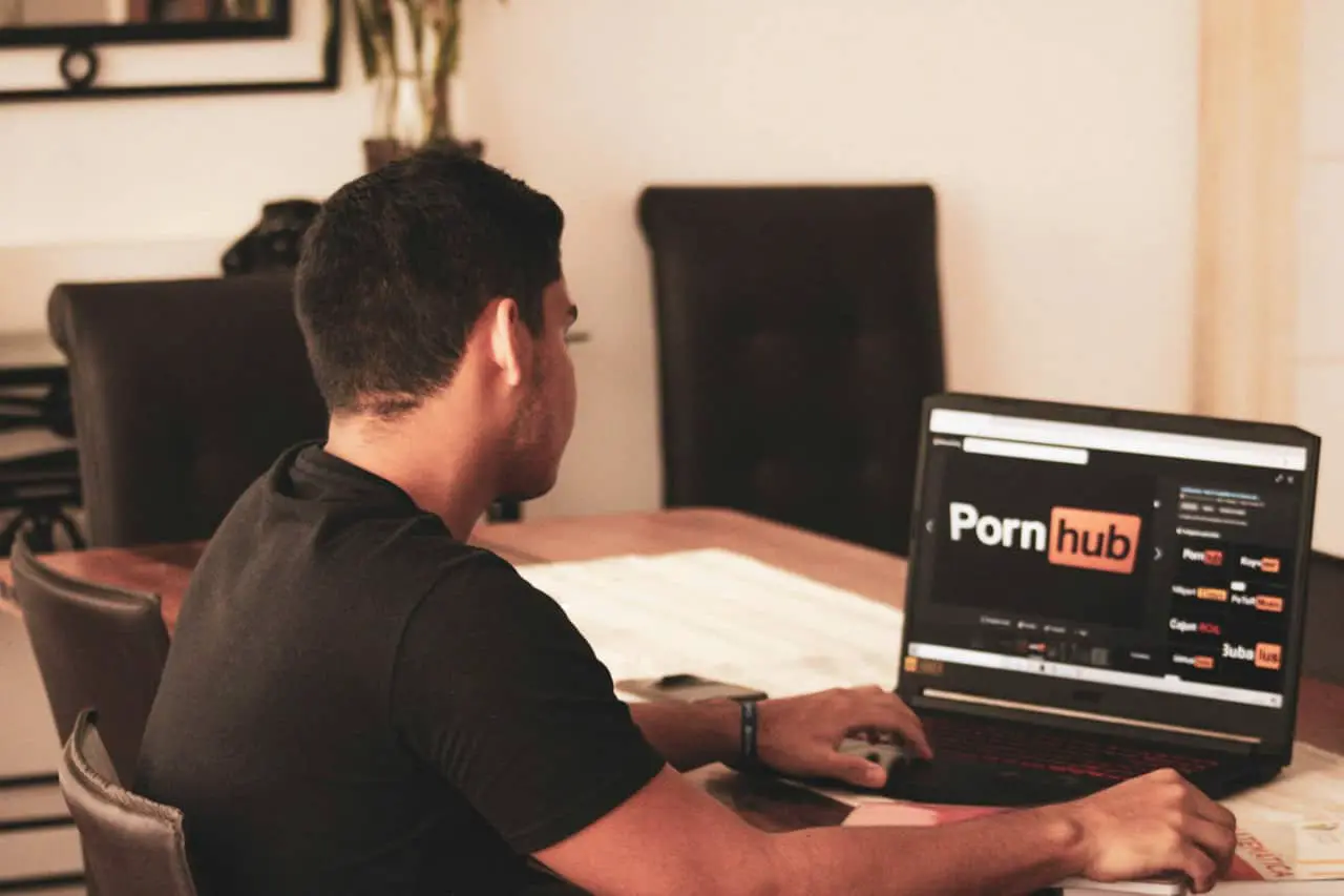 Позитивные выводы исследования Эрана Шора о Pornhub и Университете Макгилла-0