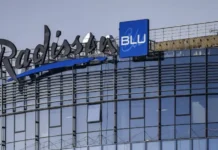 В Москве экстренные службы успешно эвакуировали гостей из Radisson Blu Олимпийский v moskve ekstrennye sluzhby uspeshno evakuirovali gostej iz olimpijskij-news-blog-ru-0