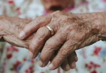 Владимир Путин и Кирилл Зыков обсуждают науку о жизни до 150 лет при помощи CEACAM1 vladimir putin i kirill zykov obsuzhdayut nauku o zhizni do 150 let pri pomoshhi 1-news-blog-ru-0