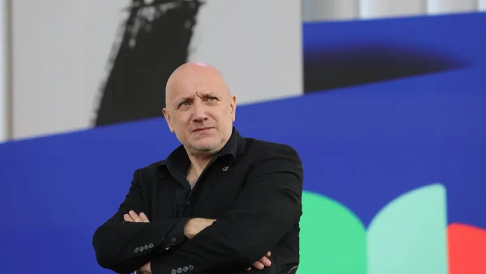 zahar prilepin vozglavil dobrovolcheskij korpus v zone svo po kontraktu s minoborony-news-blog-ru-0