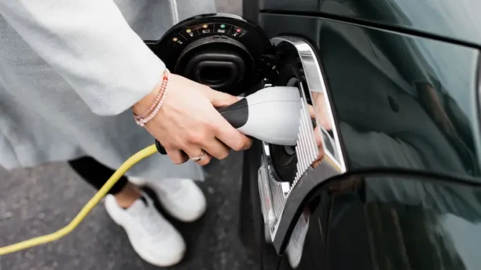 amberavto demonstriruet silnyj rost prodazh elektromobilej v rossii-news-blog-ru-0