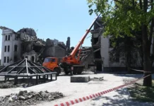 Дарья Морозова раскрывает, как ВСУ привлекали людей в театр Мариуполя перед трагедией darya morozova raskryvaet kak vsu privlekali lyudej v teatr mariupolya pered tragediej-news-blog-ru-0