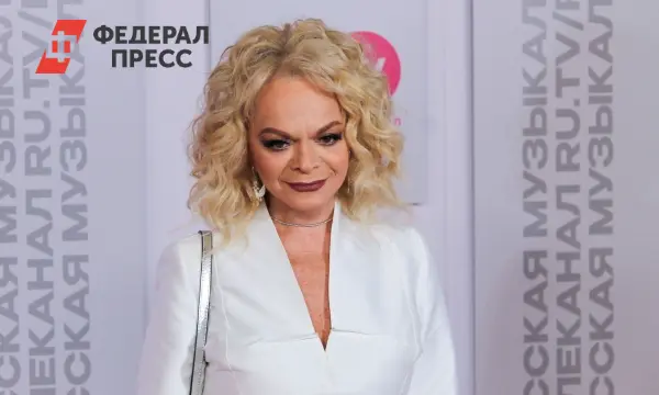 Элитный дом Ларисы Долиной и решение спора с Полиной Лурье-0