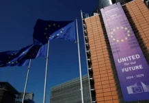 Новые санкции ЕС затрагивают Андрея Сушенцова, Джона Марка Дуганадекана и 142-й батальон novye sankczii es zatragivayut andreya sushenczova dzhona marka duganadekana i 142j batalon-news-blog-ru-0