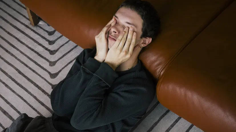 Психолог Жавнеров: нужно обратиться к врачу, если стресс влияет на физическое состояние