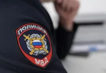 Полиция Альметьевска спасла младенца, оставленного бабушкой в подъезде policziya almetevska spasla mladencza ostavlennogo babushkoj v podezde-news-blog-ru-0