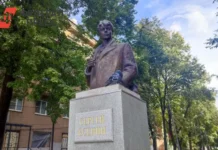 Рязанский музыкальный колледж имени Пироговых чествует Сергея Есенина и Георгия Свиридова ryazanskij muzykalnyj kolledzh imeni pirogovyh chestvuet sergeya esenina i georgiya sviridova-news-blog-ru-0